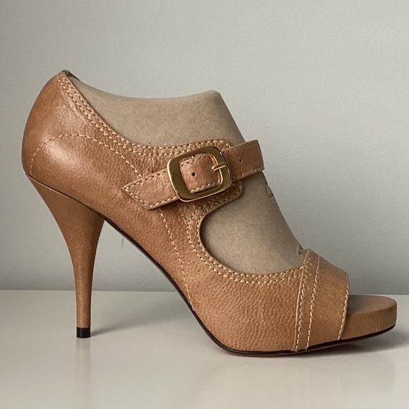 **NEW** Klub Nico Camelia Open Toe Heels - 7M - Picture 1 of 9